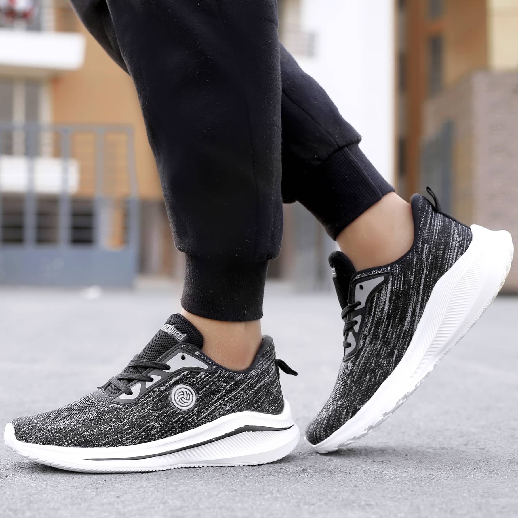 Bacca Bucci Boys or Girls Essential Knit Running Sports Shoe (Age: 8 year to 12 years) - Image 3