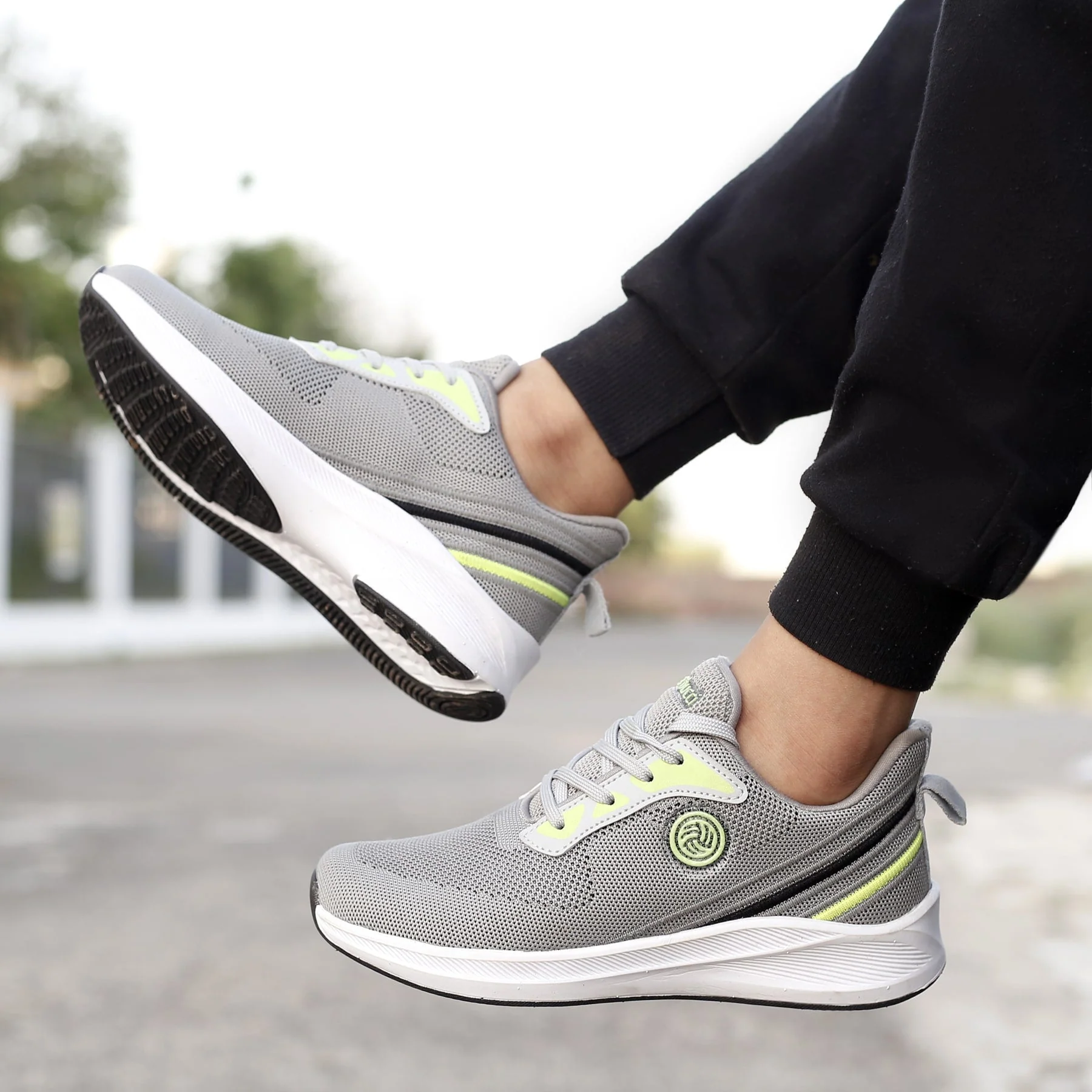 Bacca Bucci Boys or Girls Essential Knit Running Sports Shoe (Age: 8 year to 12 years) - Image 3