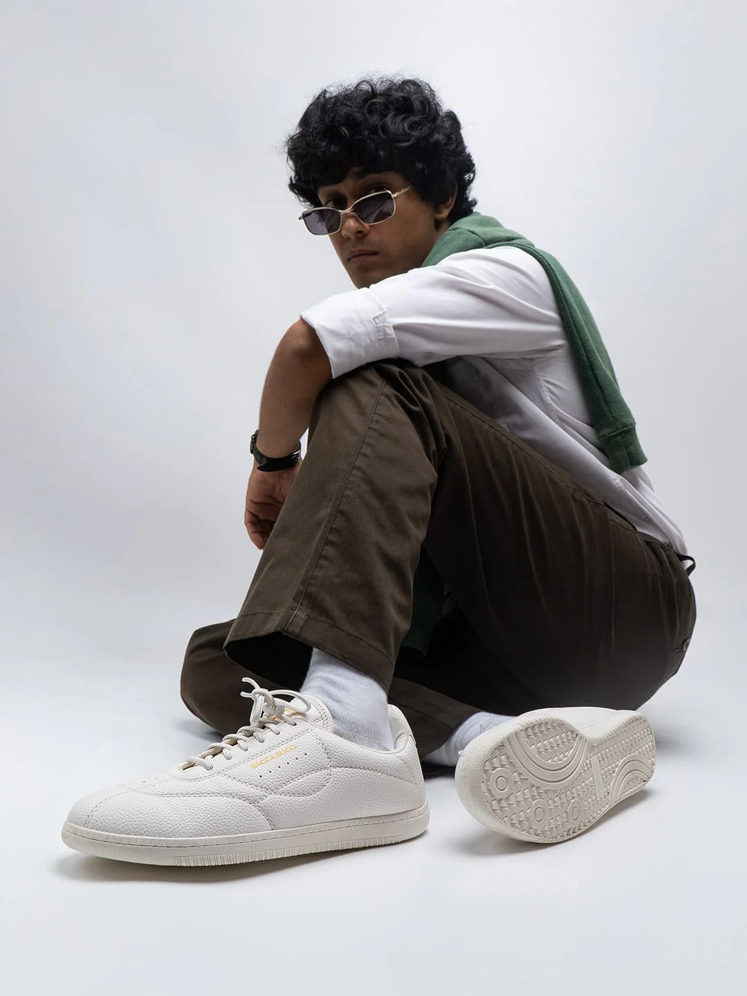 ESSENCE - Image 12