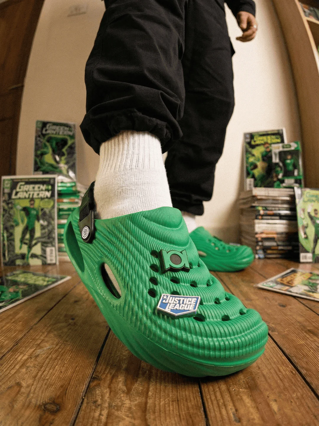 Justice League PowerGrip Clogs - Image 18