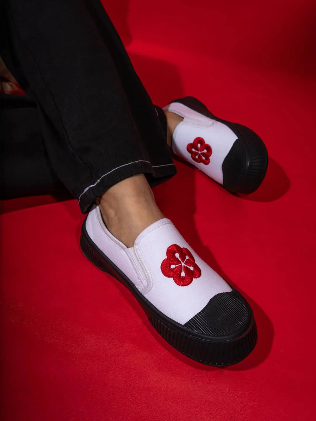Bacca Bucci Kawaii Sakura Slip-On Sneakers - Image 11