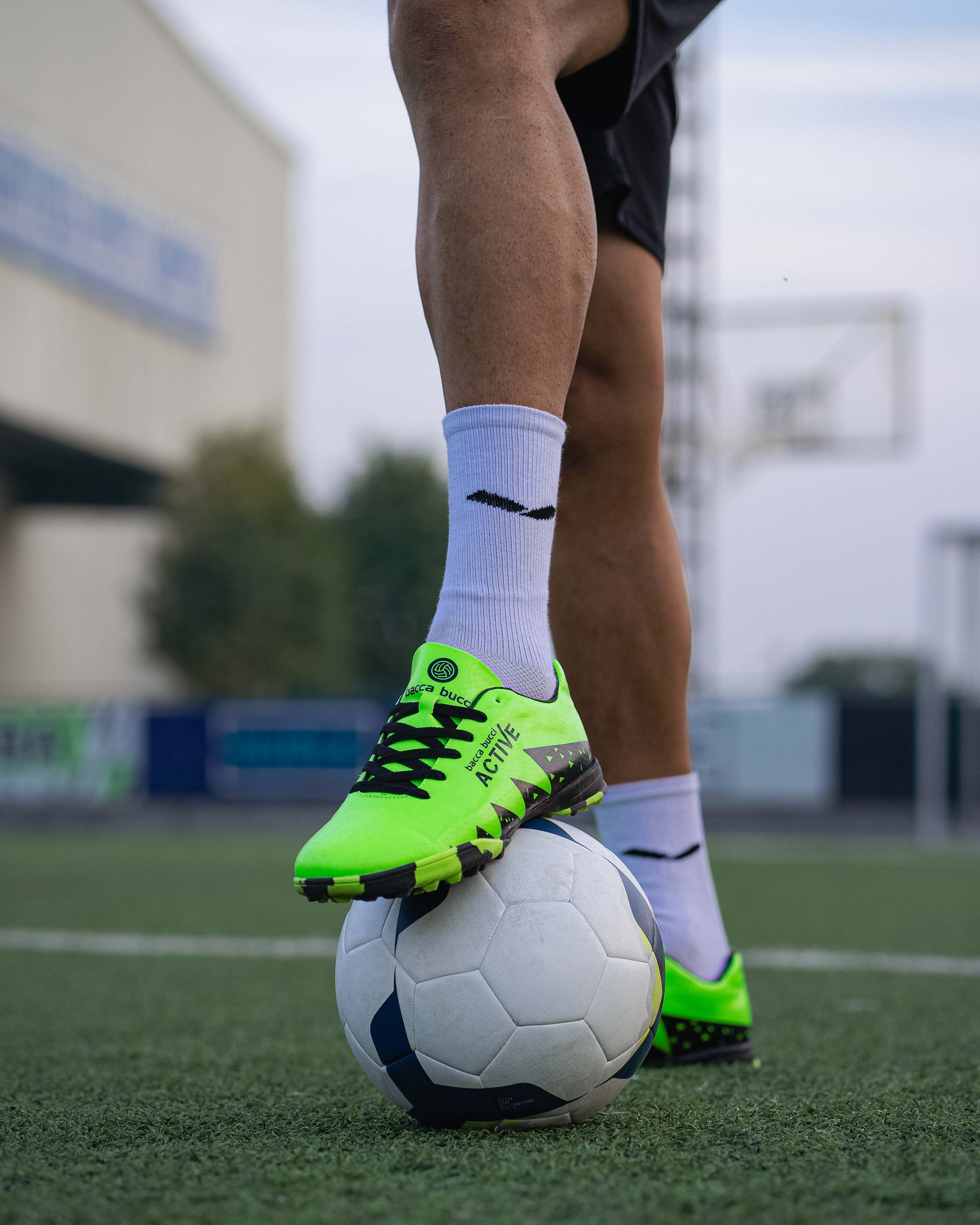 Bacca Bucci Neon Strike - Image 4