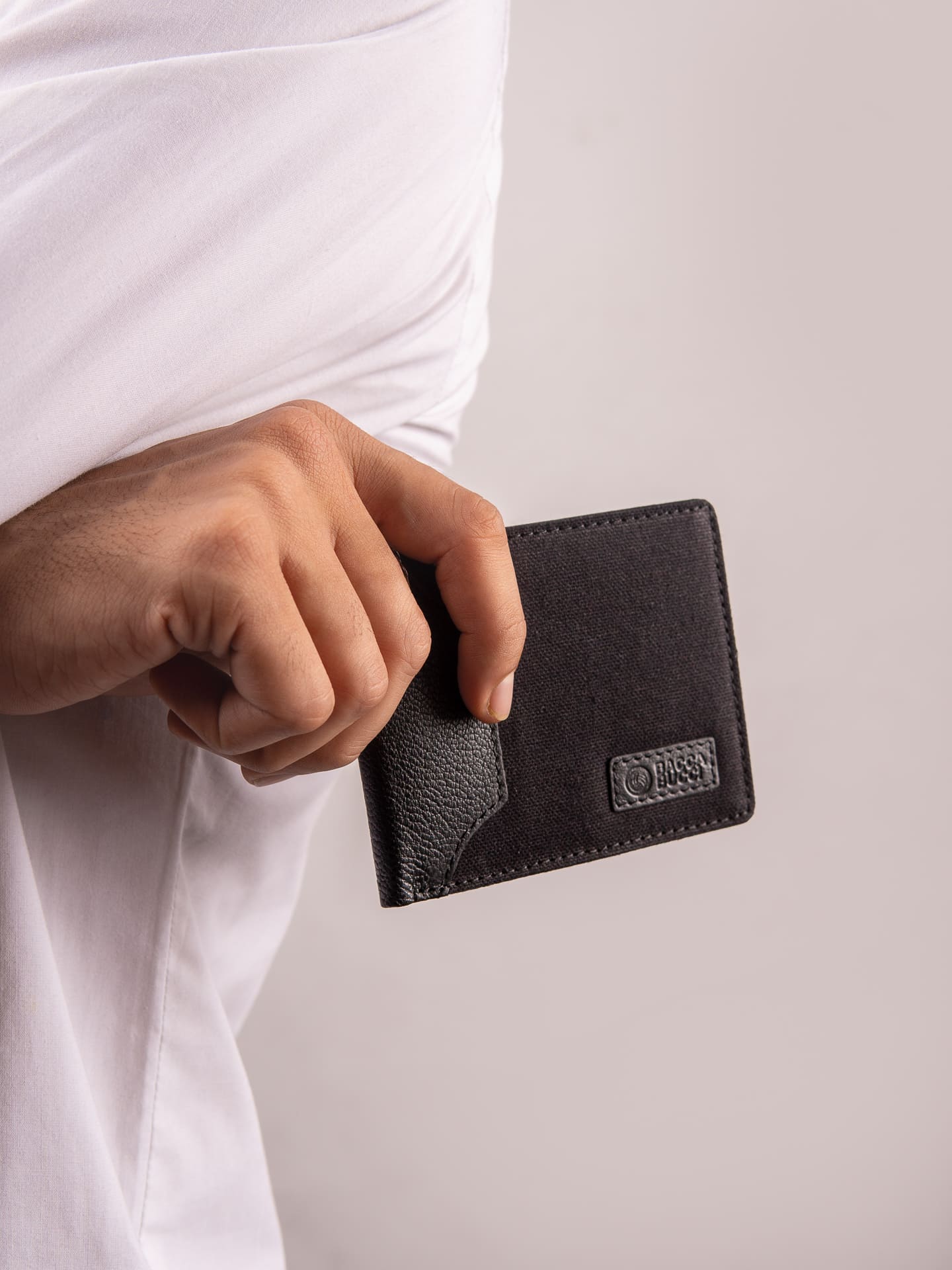 Bacca Bucci Premium Gift Combo: Classic Wallet & Stylish Belt in Elegant Wooden Box - Image 6