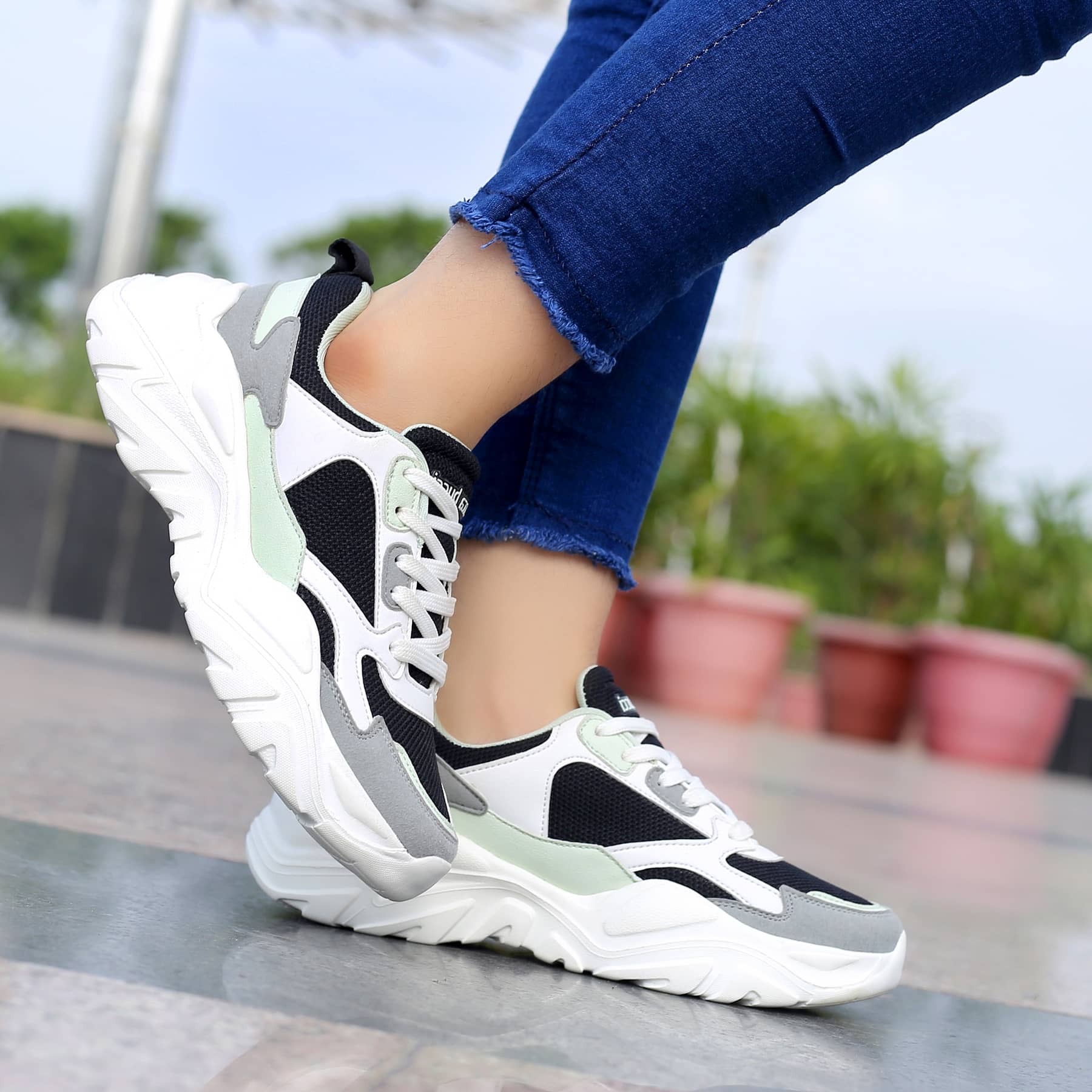 Bacca Bucci SPARK Low-top Platform ColorBlock Fashion Sneakers For Women | StreetWear Chunky Sneakers - Image 4