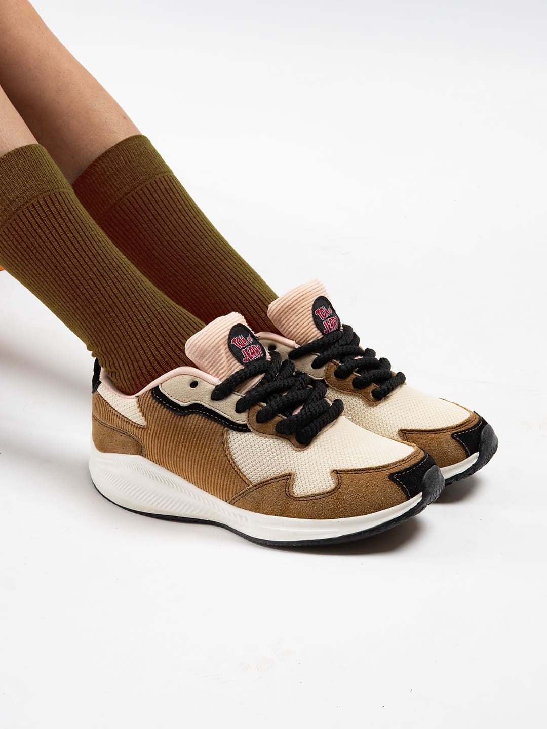 JERRY - Sneaky Sweet | Tom & Jerry x Bacca Bucci Women’s Sneakers - Image 13