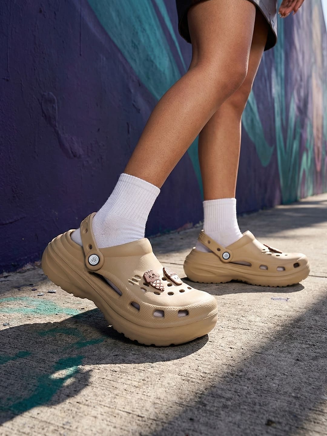 MELTS Women’s EVA Platform Clogs - Image 10